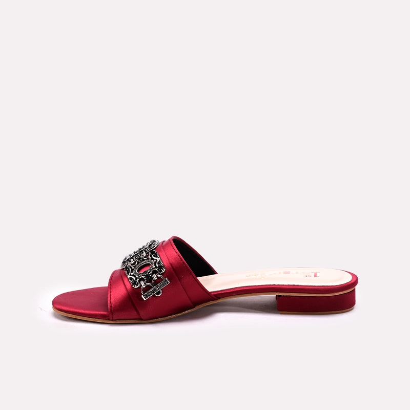 Maroon Casual Slipper Maroon Casual Slipper 0410689