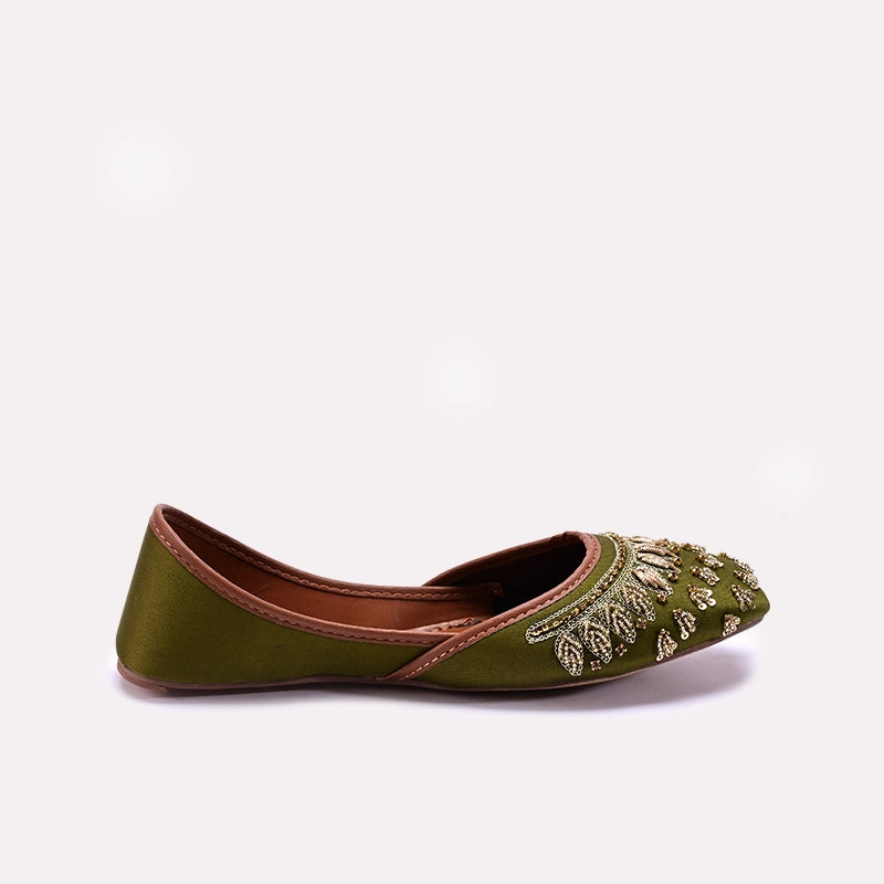 Women Green Khussa