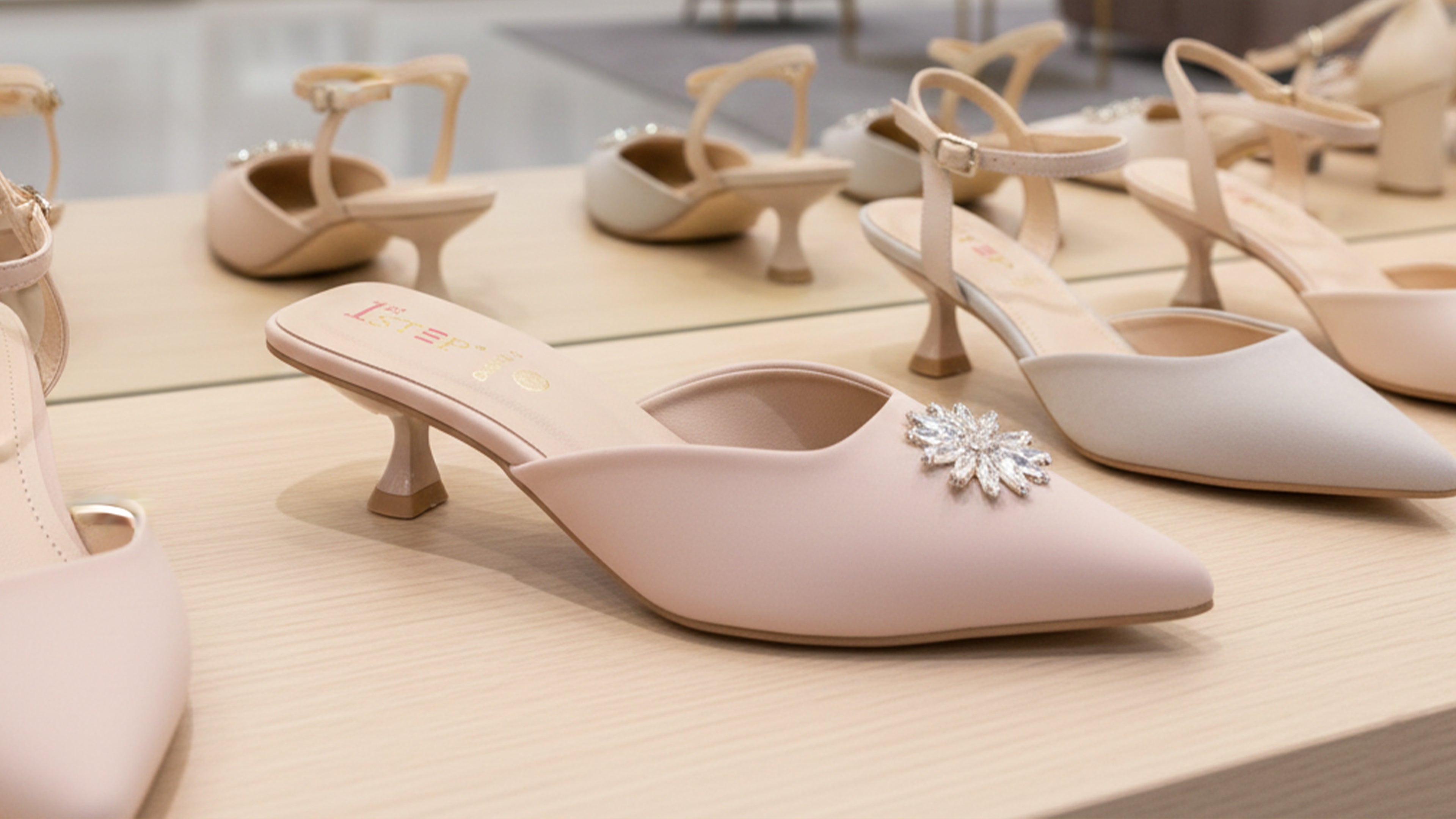 Women best court shoes in Pakistan