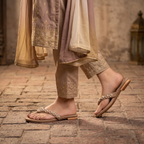 Fancy Slipper Fawn 0413764