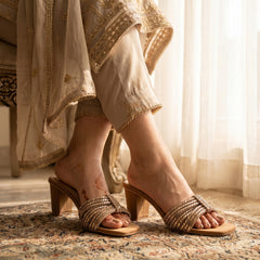 Fancy Slipper Fawn 0413780