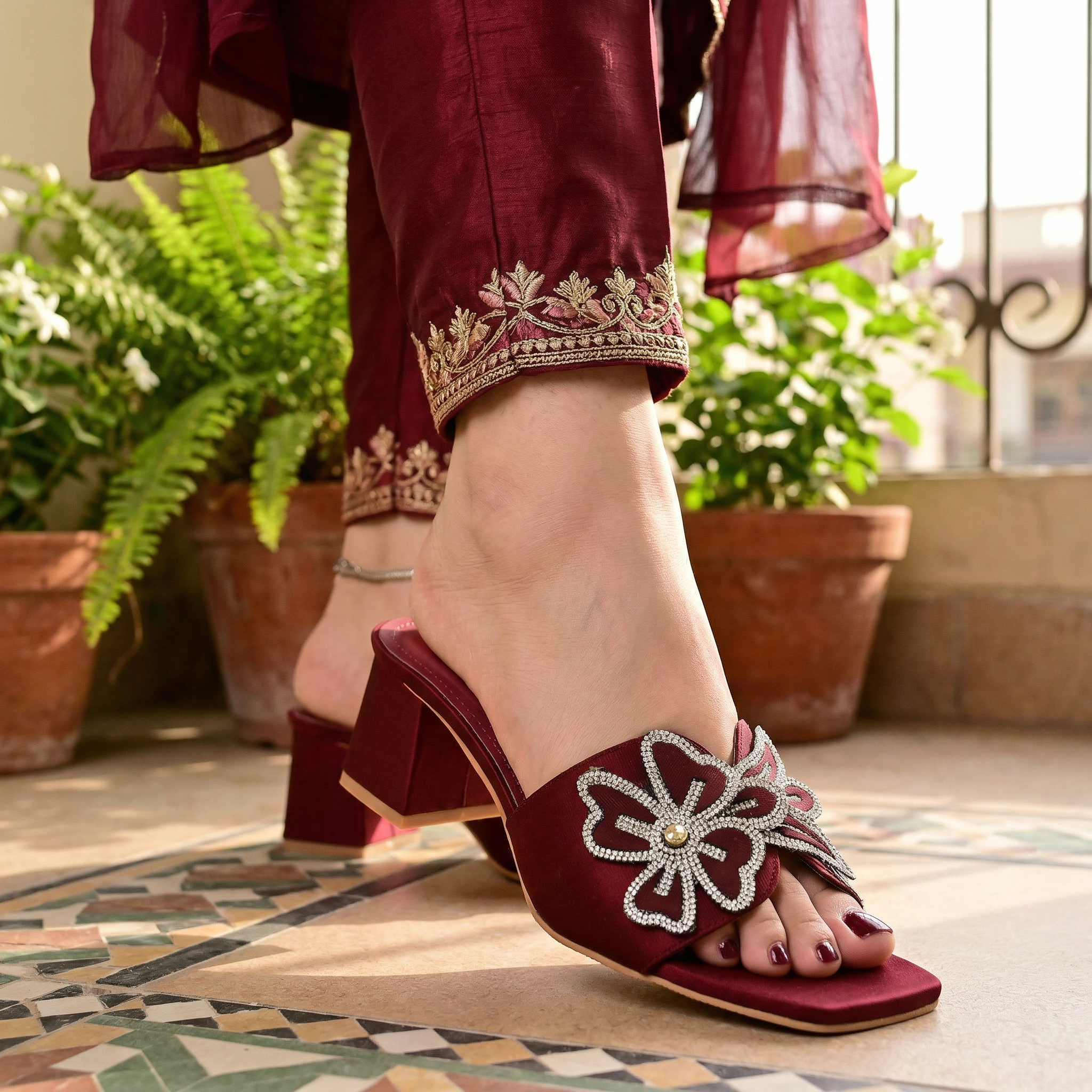 Fancy Slipper Maroon 0413831