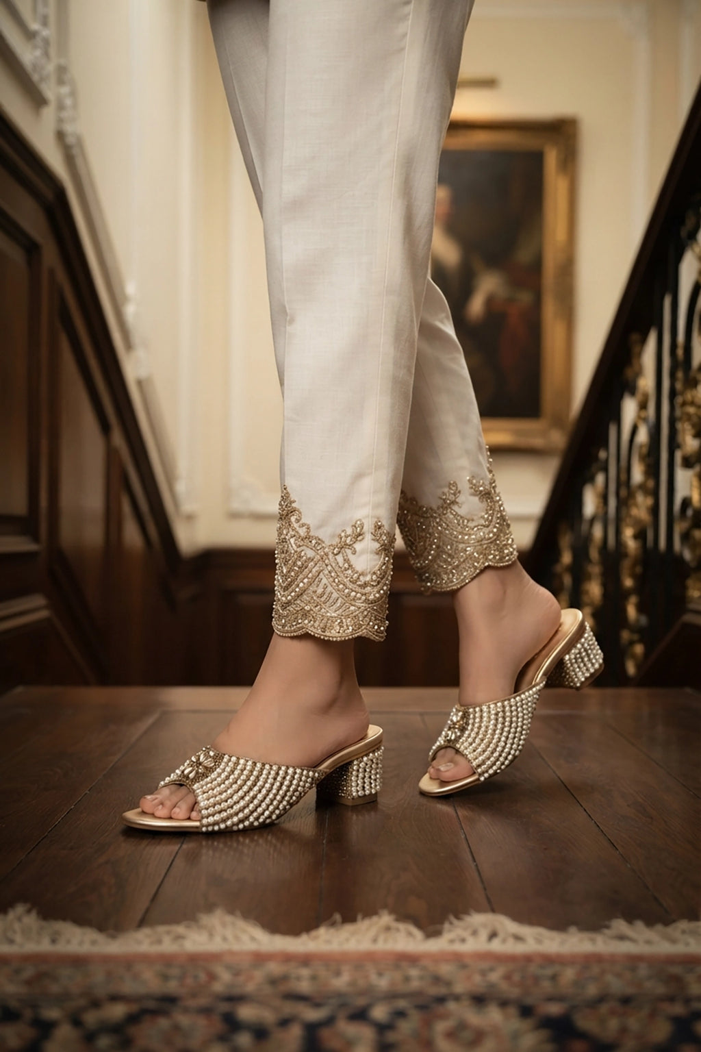 Fancy Slipper Golden 0413989