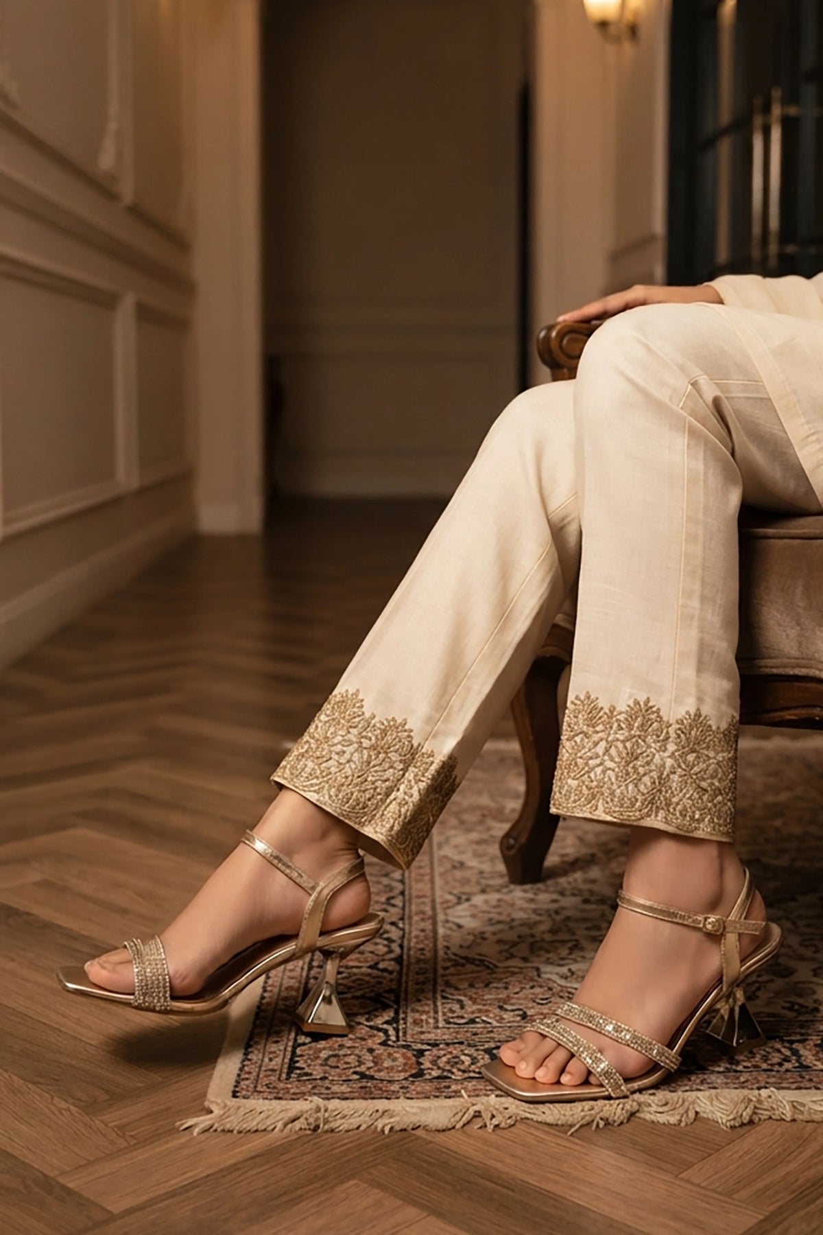 Fancy Sandal Golden 0421789