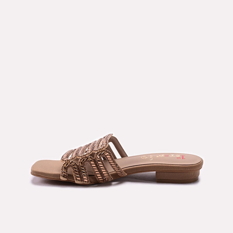 Fancy Slipper Fawn 0413473