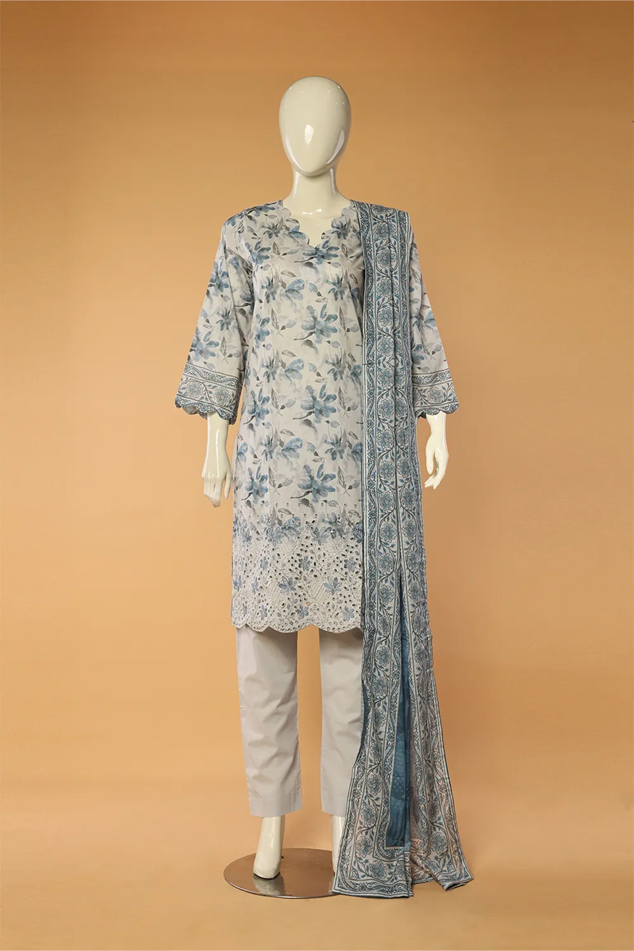 Amara - 3 Piece Stitched Lawn Suit 15D0097