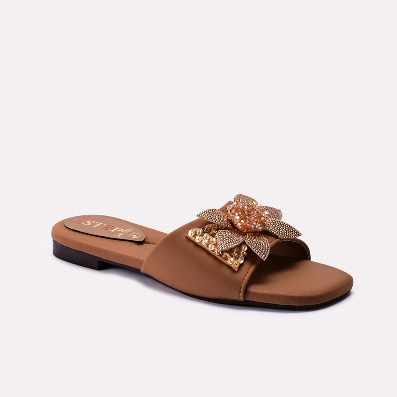 Fancy Slipper Fawn 0413801