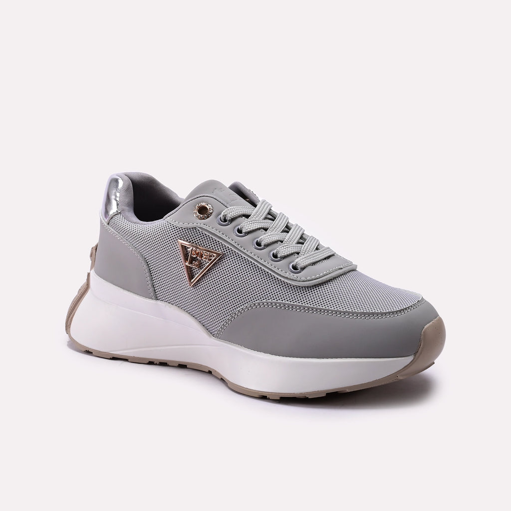 Sneaker Shoes Gray 0440877