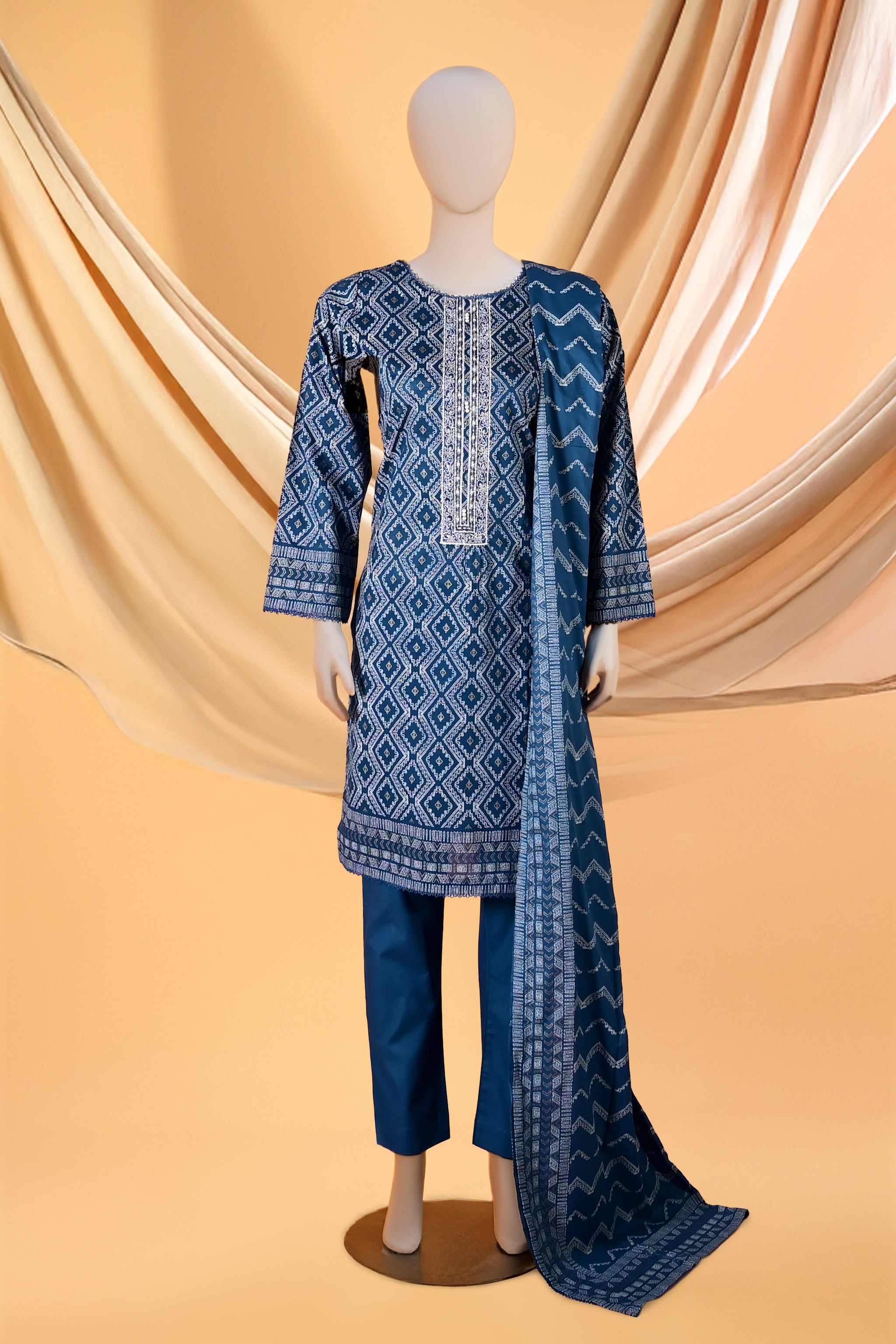 Noctelle – 3 Piece Lawn Stitched Suit 15D1063
