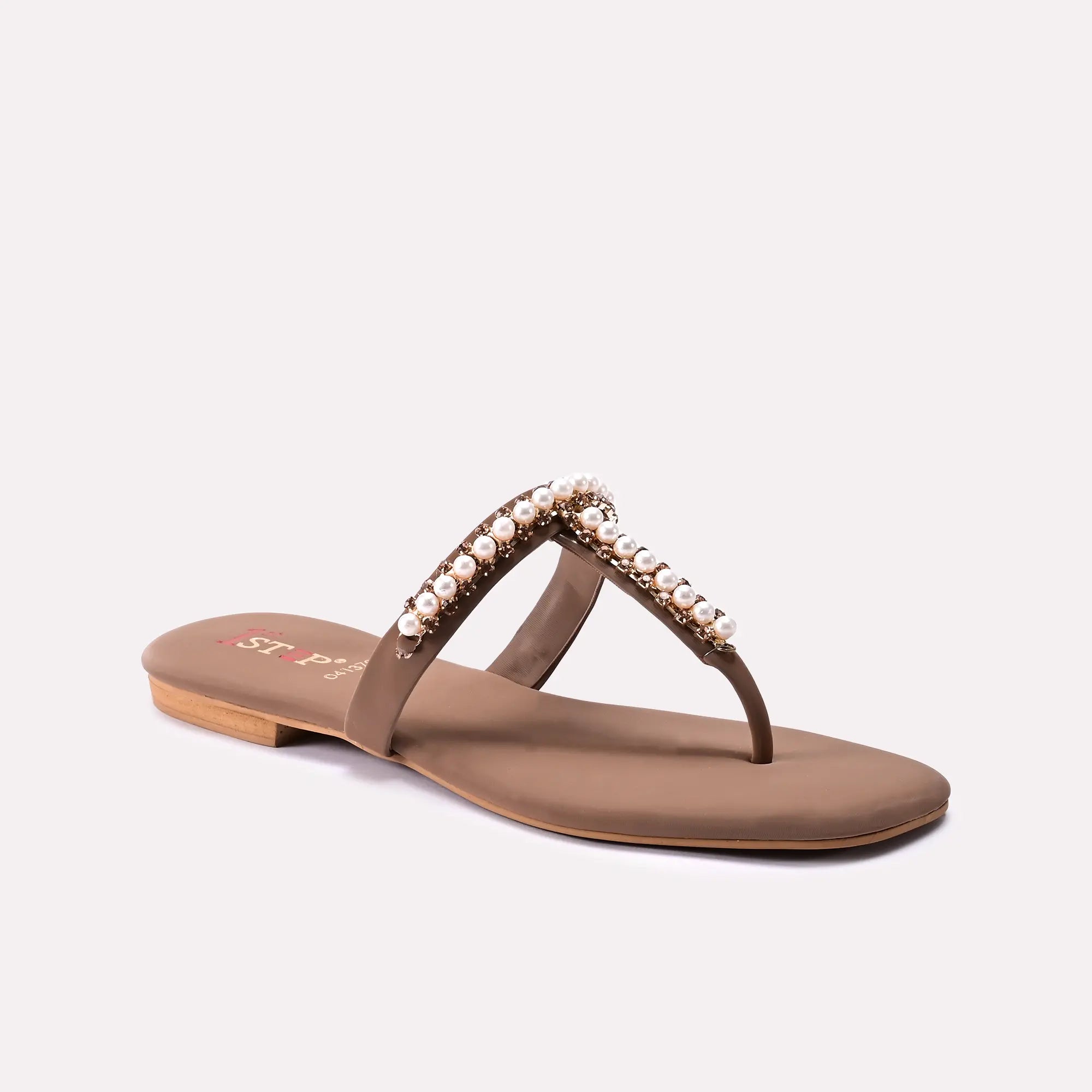 Fancy Slipper Fawn 0413709