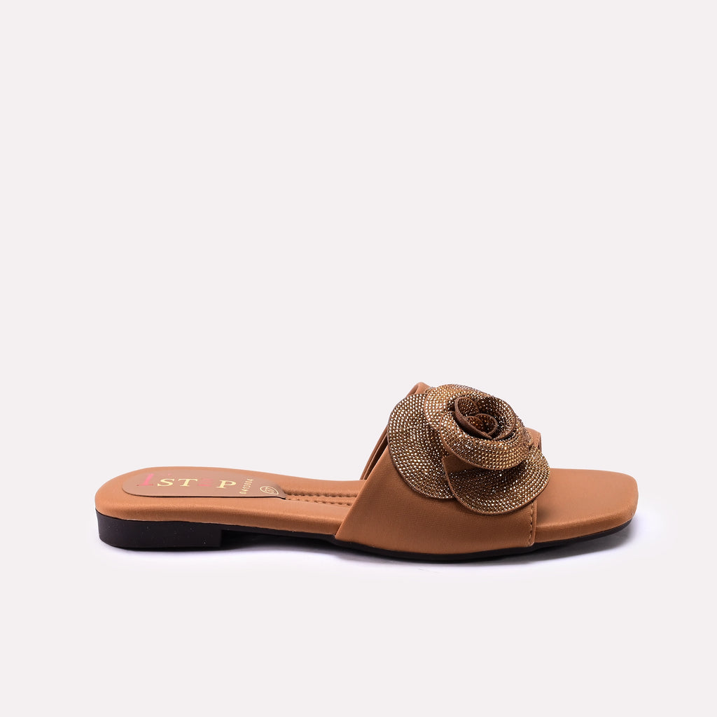 Fancy Slipper Fawn 0413804
