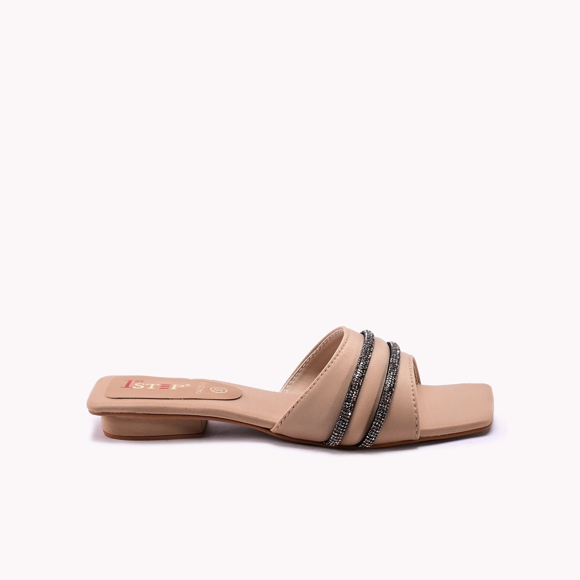 Fancy Slipper Fawn 0413568