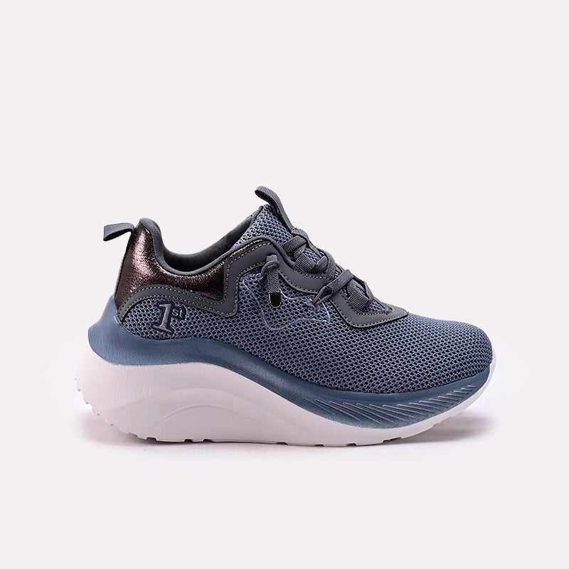 Sneaker Shoes Gray 0440891