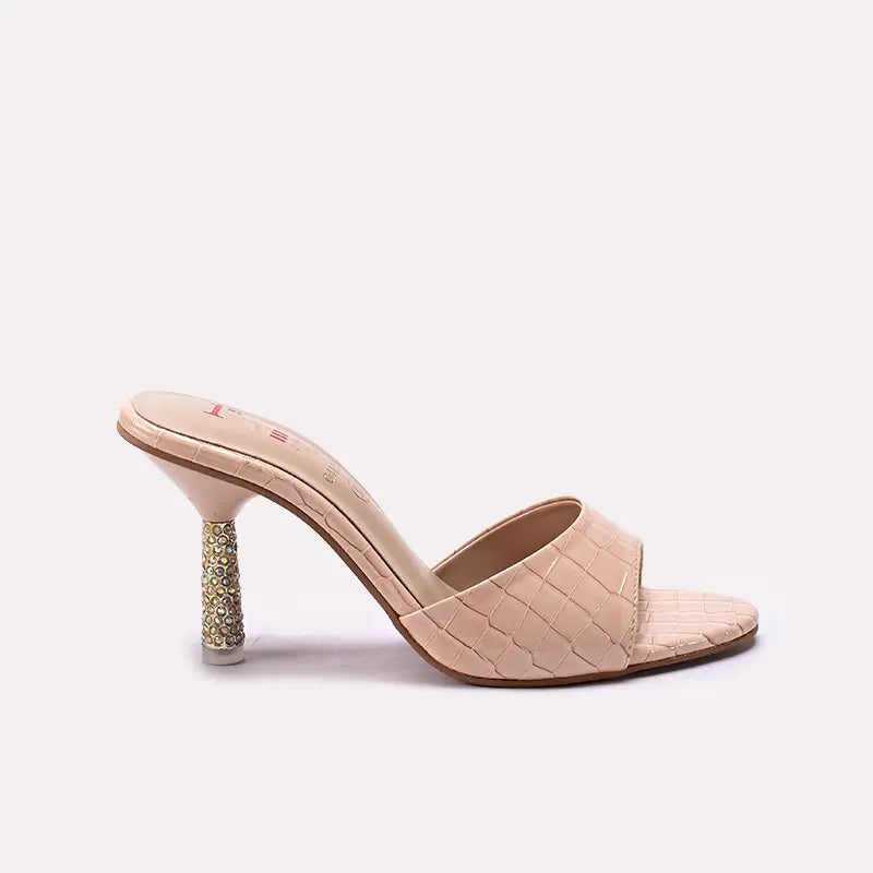 Fancy Slipper Fawn 0413501