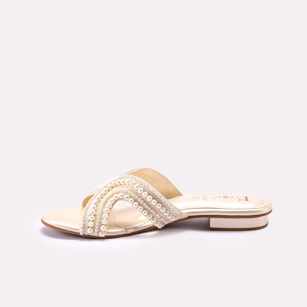 Fancy Slipper Fawn 0413838