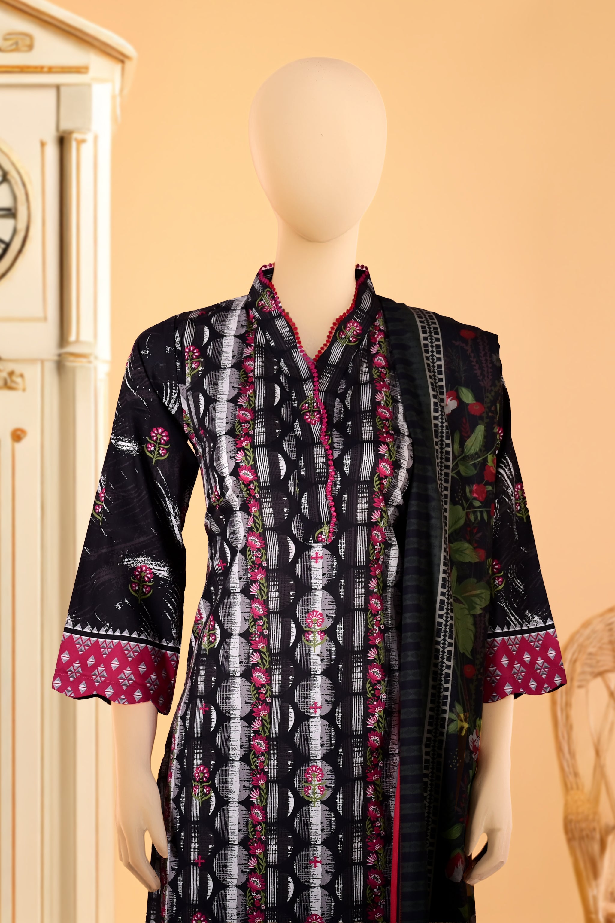 Urban Blossom - 3 Piece Stitched Lawn Suit  15D0148