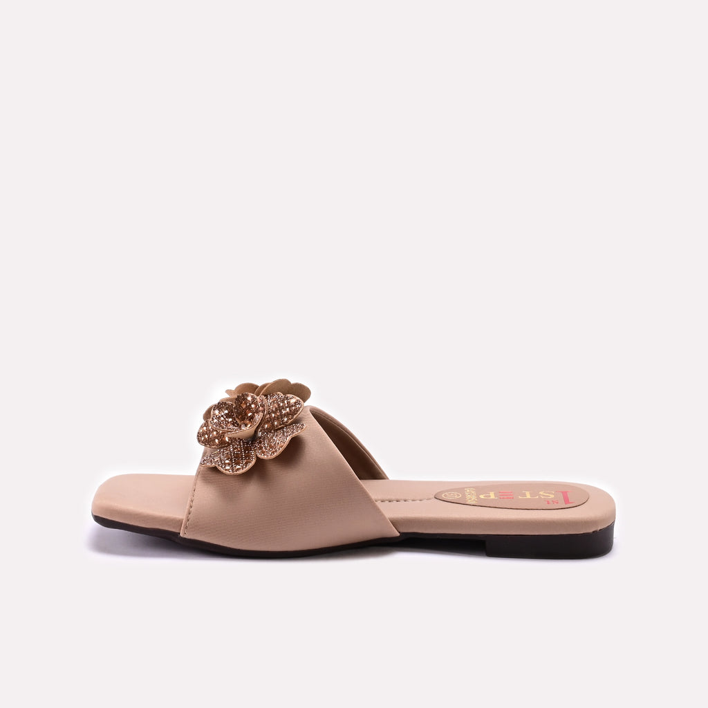 Fancy Slipper Fawn 0413850