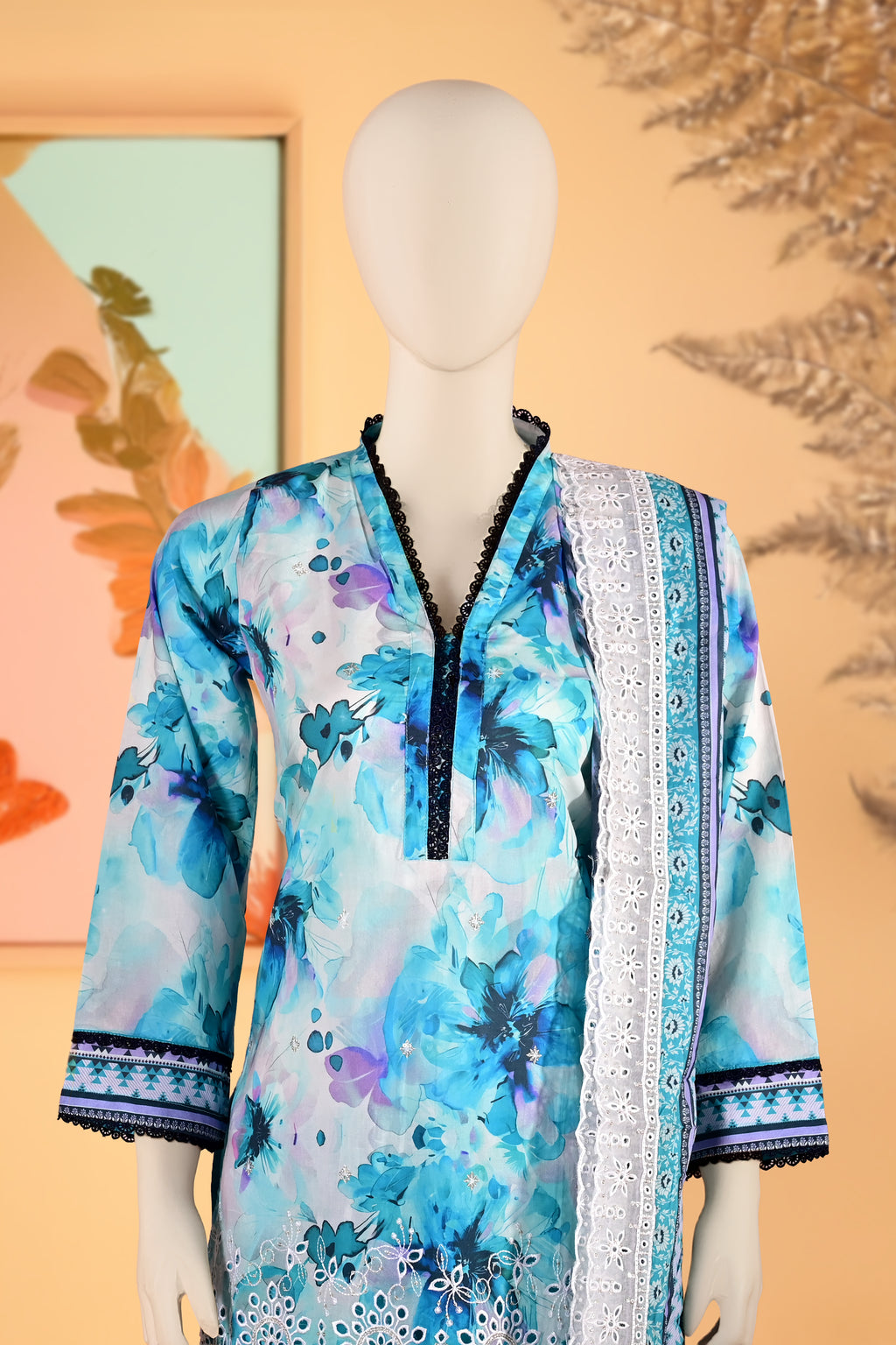Serenelle – 3 Piece Stitched Lawn Suit 15R1145