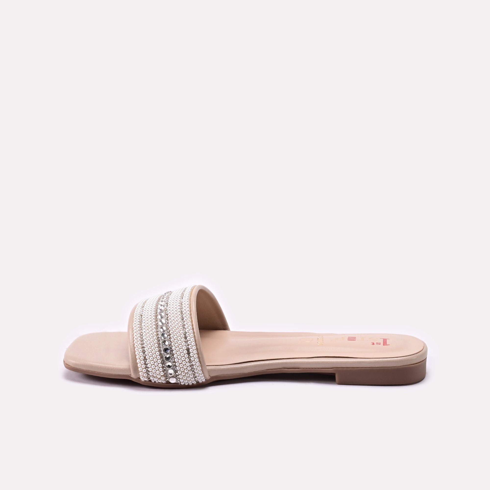 Fancy Slipper Fawn 0413911