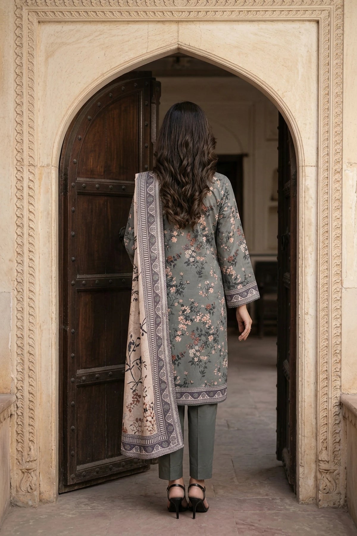 Avielle – 3 Piece Stitched Viscose Linen Suit 1512311