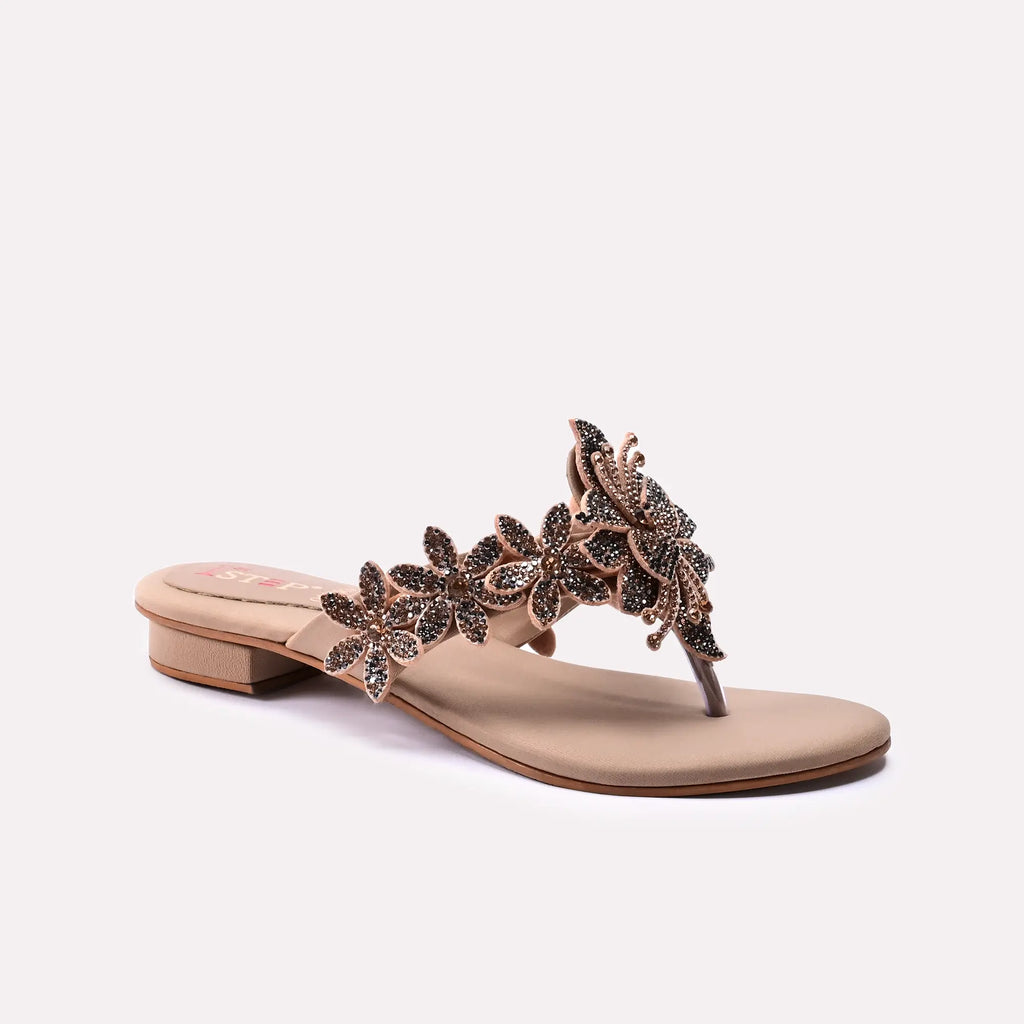 Fancy Slipper Fawn 0413509