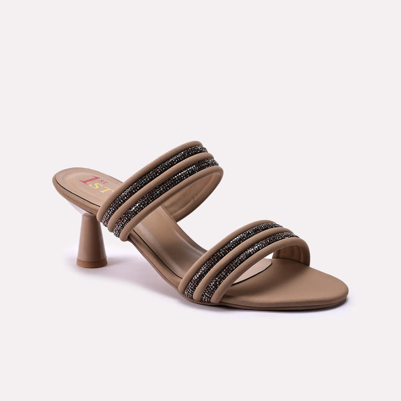 Fancy Slipper Fawn 0413619