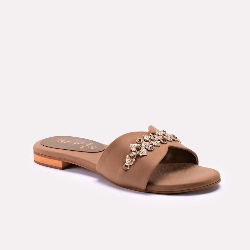 Fancy Slipper Fawn 0413855