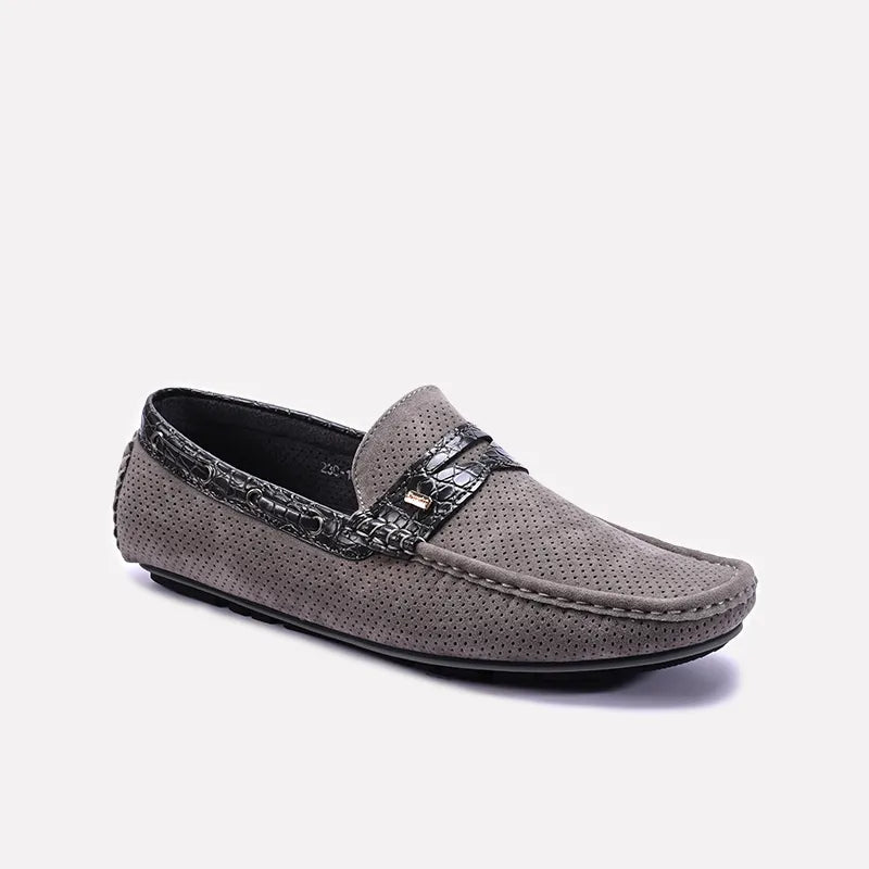 Gray Loafer Shoes 0130961