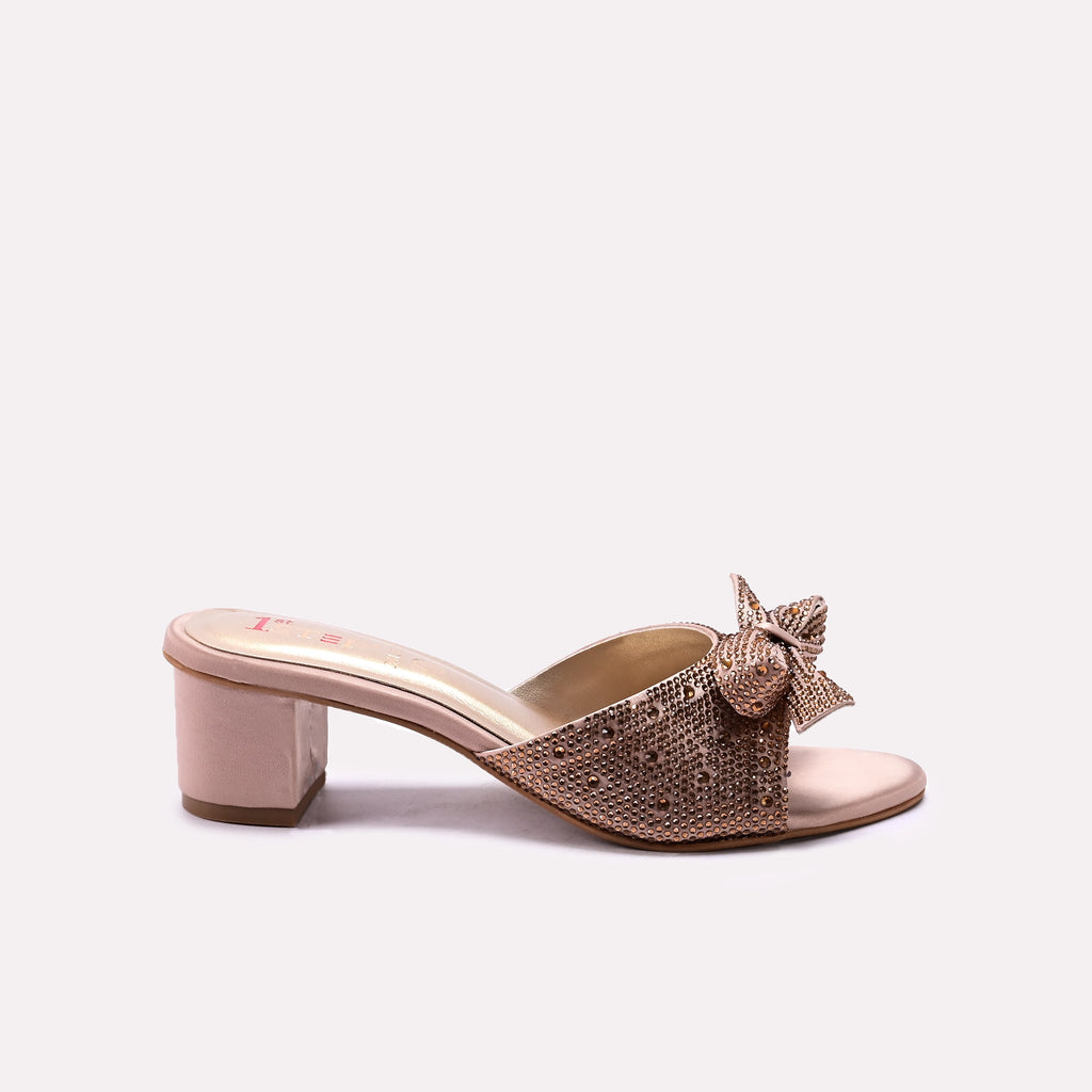 Fancy Slipper Fawn 0413600