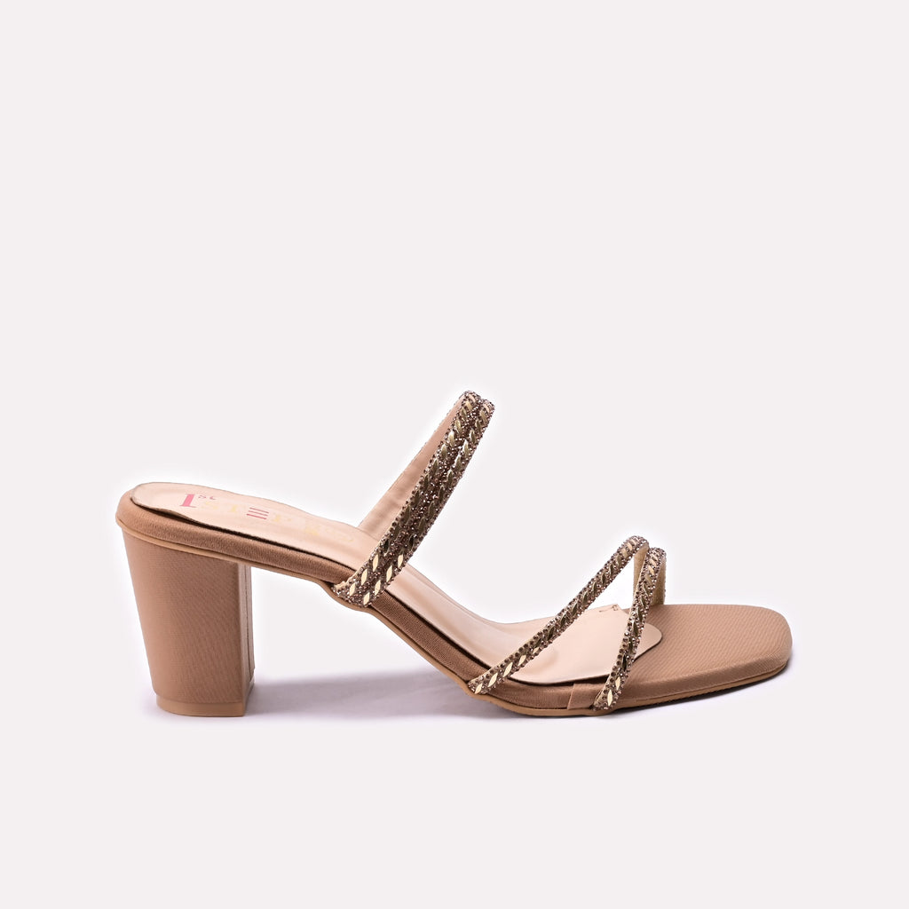 Fancy Slipper Fawn 0413779
