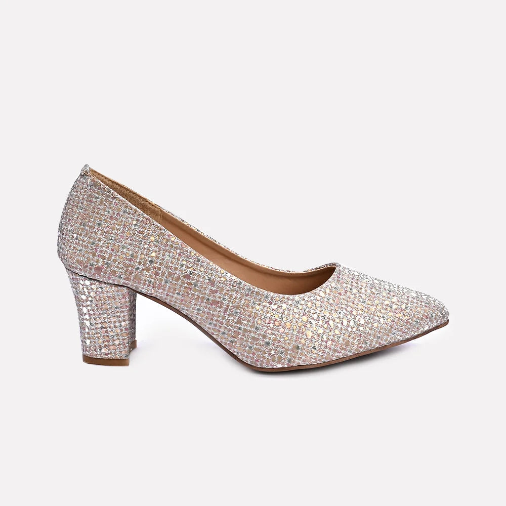 Gold court outlet shoe