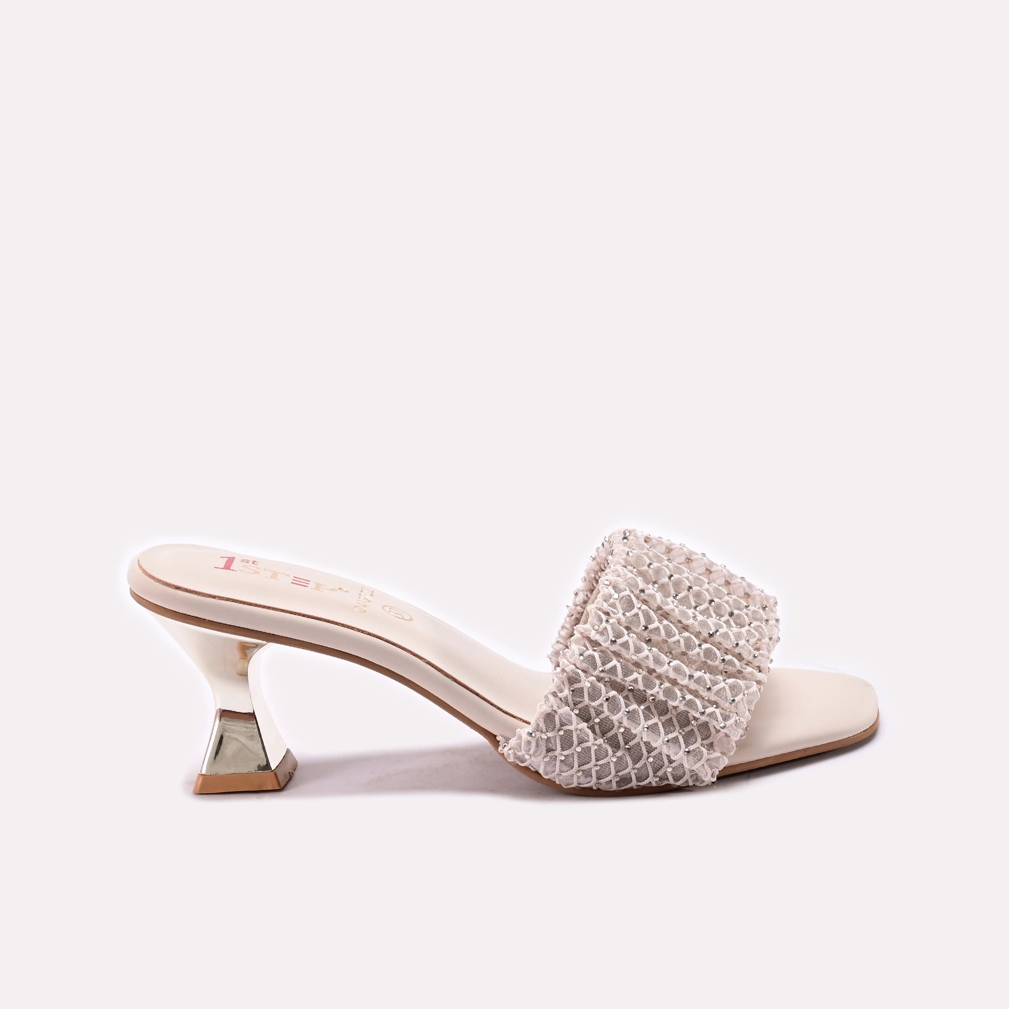 Fancy Slipper Fawn 0413722