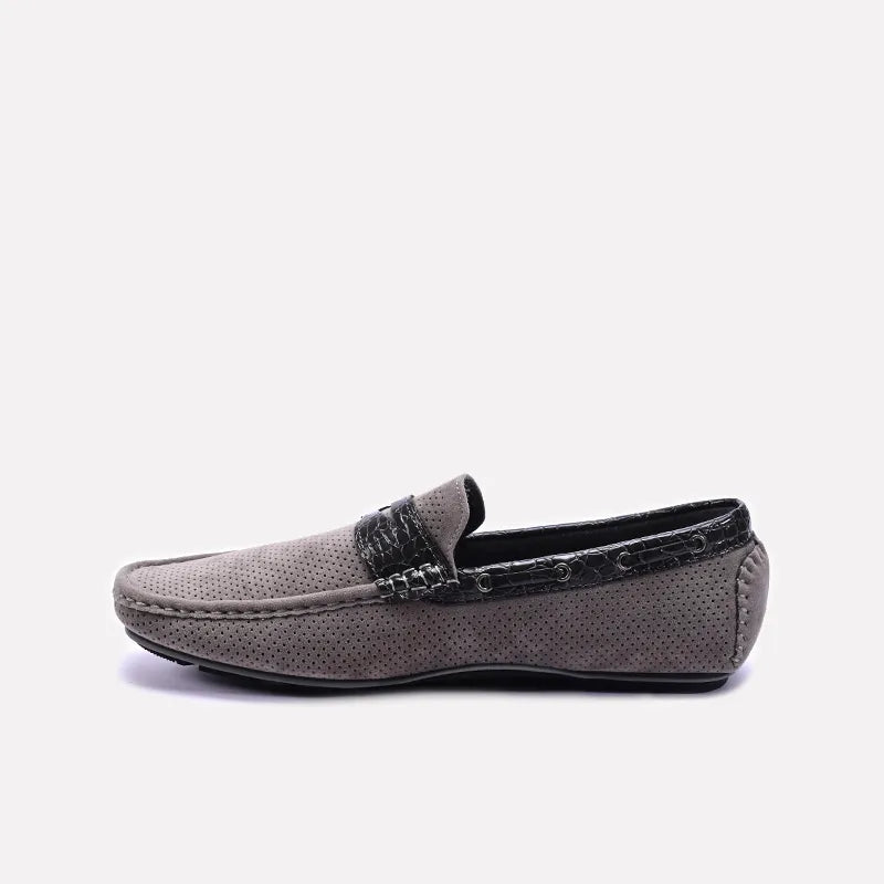 Gray Loafer Shoes 0130961