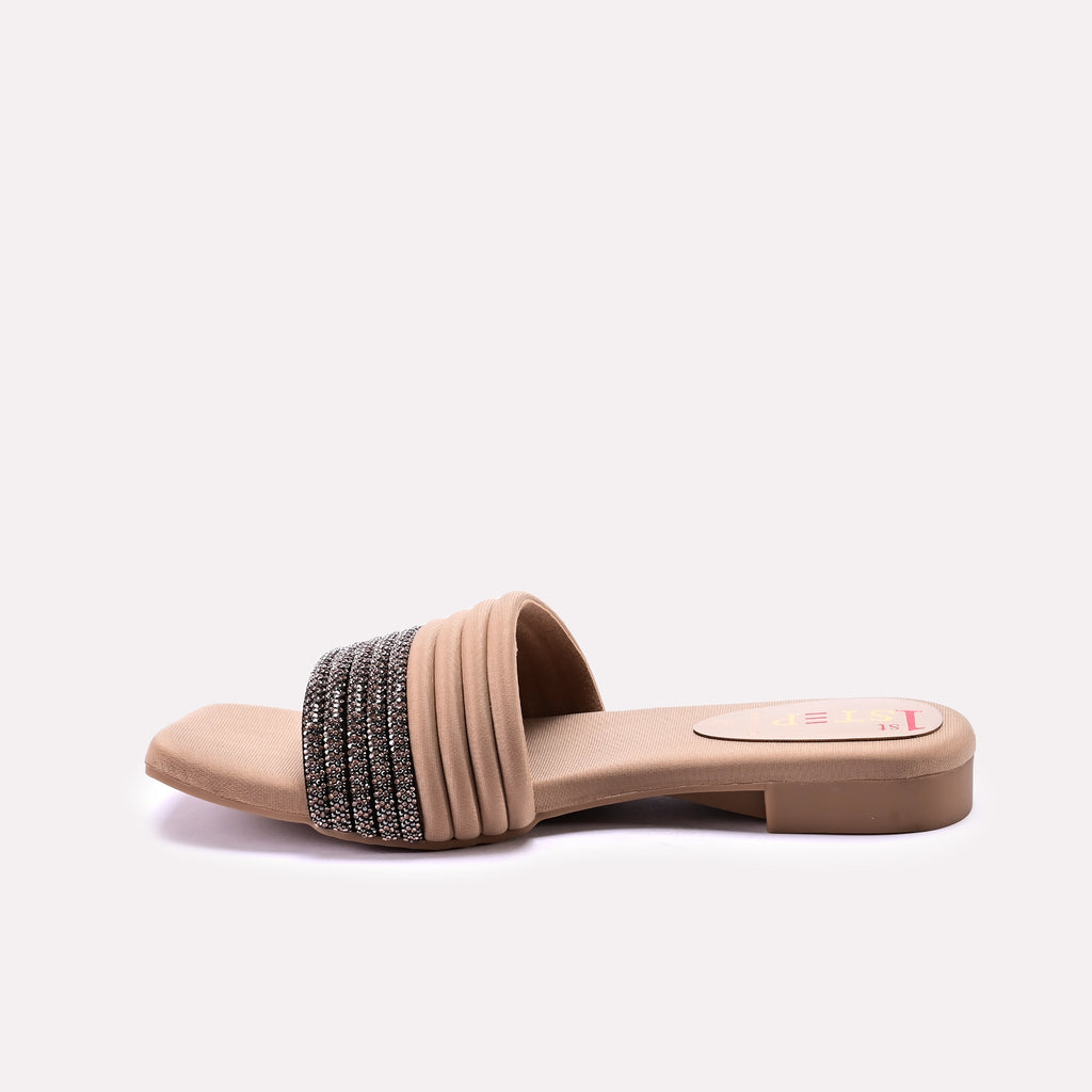 Fancy Slipper Fawn 0413822