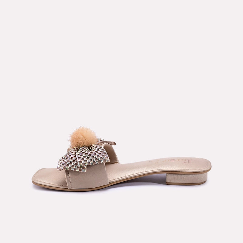 Fancy Slipper Fawn 0412656