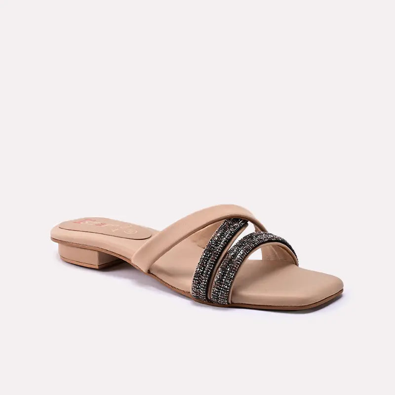 Fancy Slipper Fawn 0413587