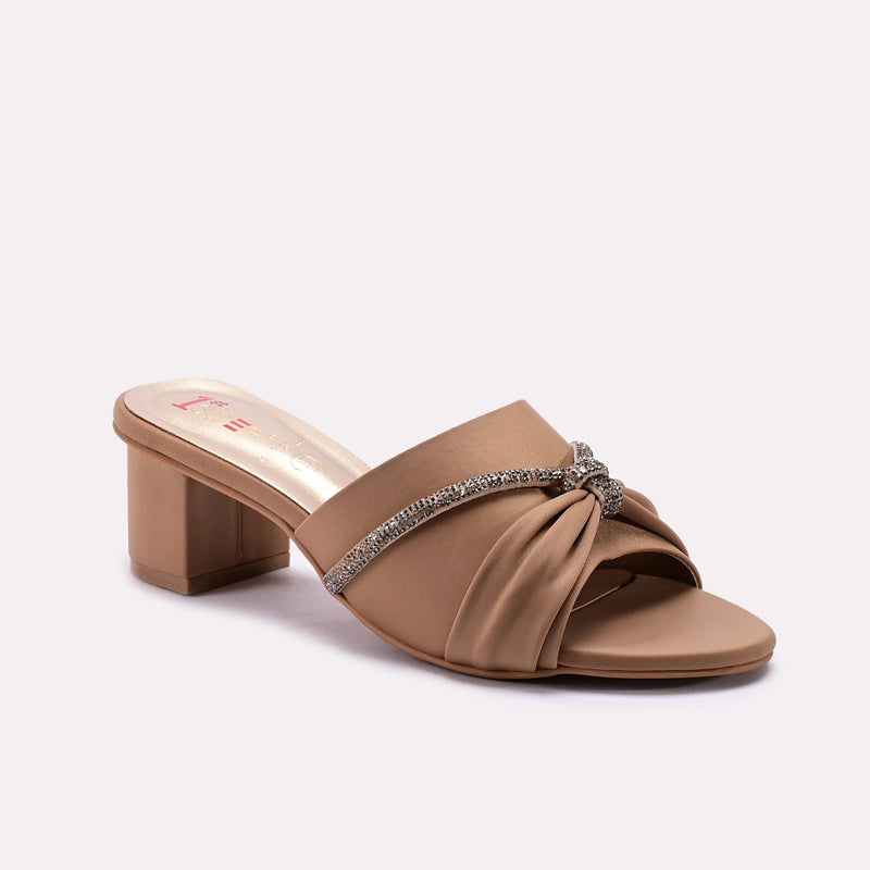 Fancy Slipper Fawn 0413762