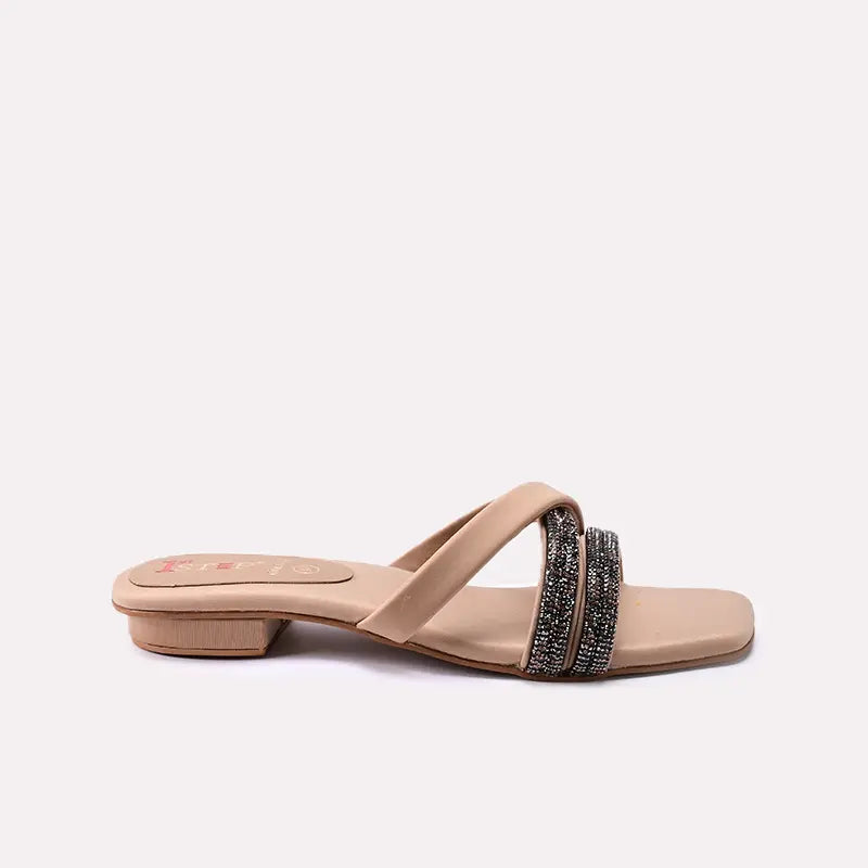 Fancy Slipper Fawn 0413587