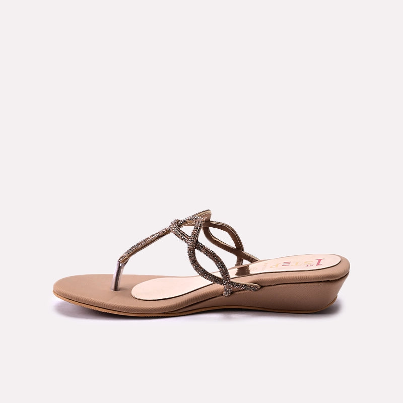 Fancy Slipper Fawn 0413640