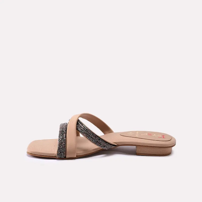 Fancy Slipper Fawn 0413587