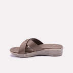 Fancy Slipper Fawn 0412854