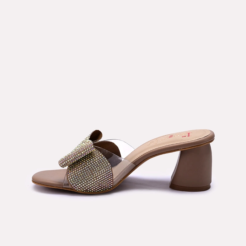 Fancy Slipper Fawn 0413534