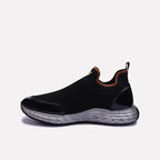 Black Slip On Walking Sneakers 0120560