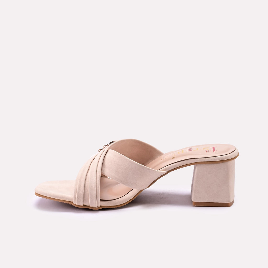 Fancy Slipper Fawn 0413776