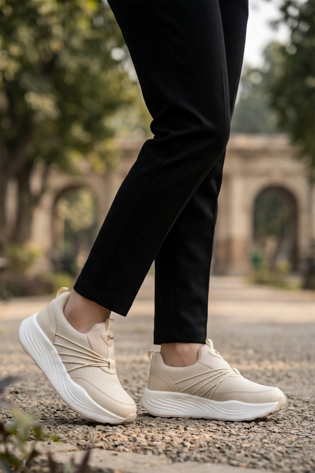 Women Sneaker Shoes Fawn 0441042