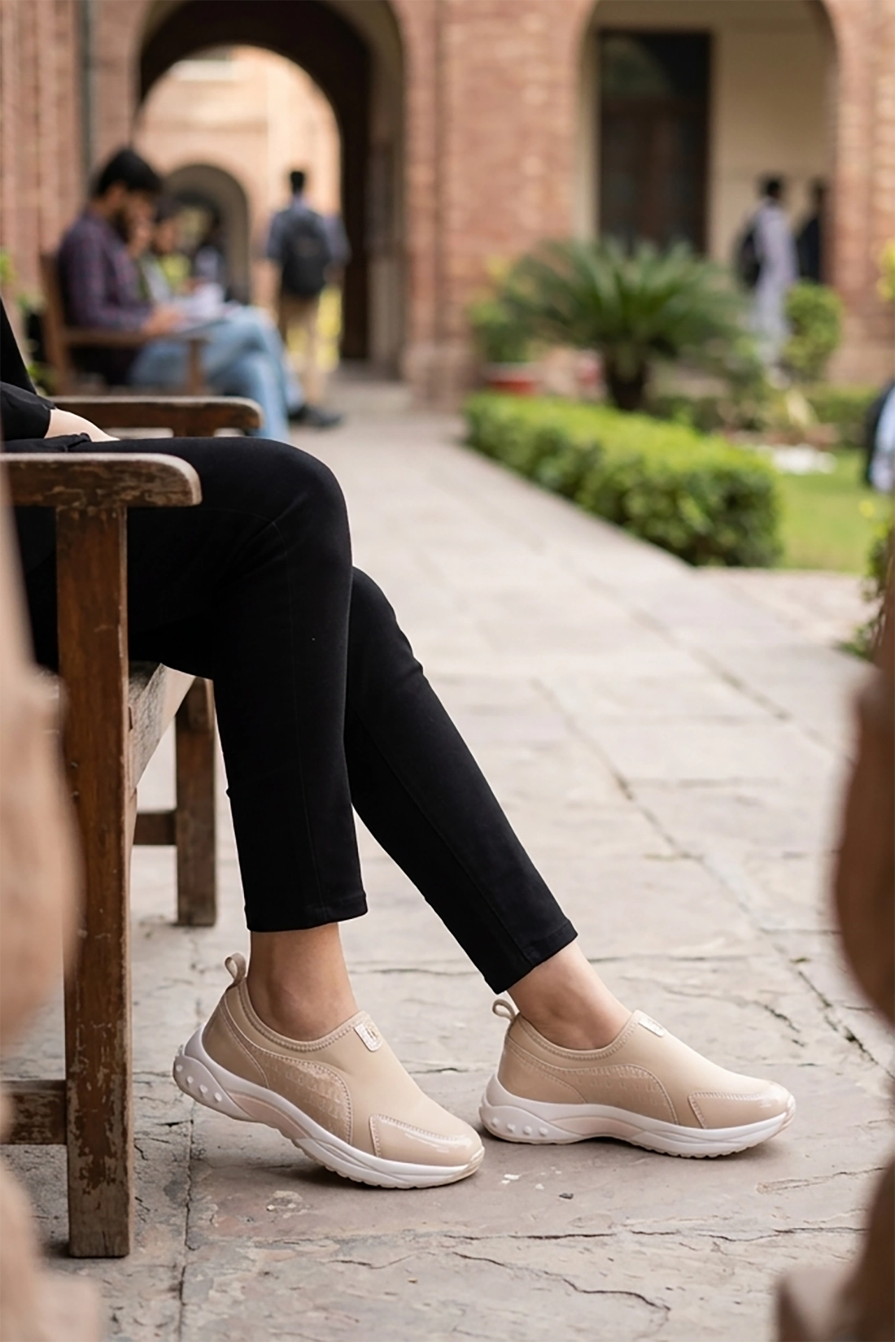 Women Sneaker Shoes Fawn 0441065