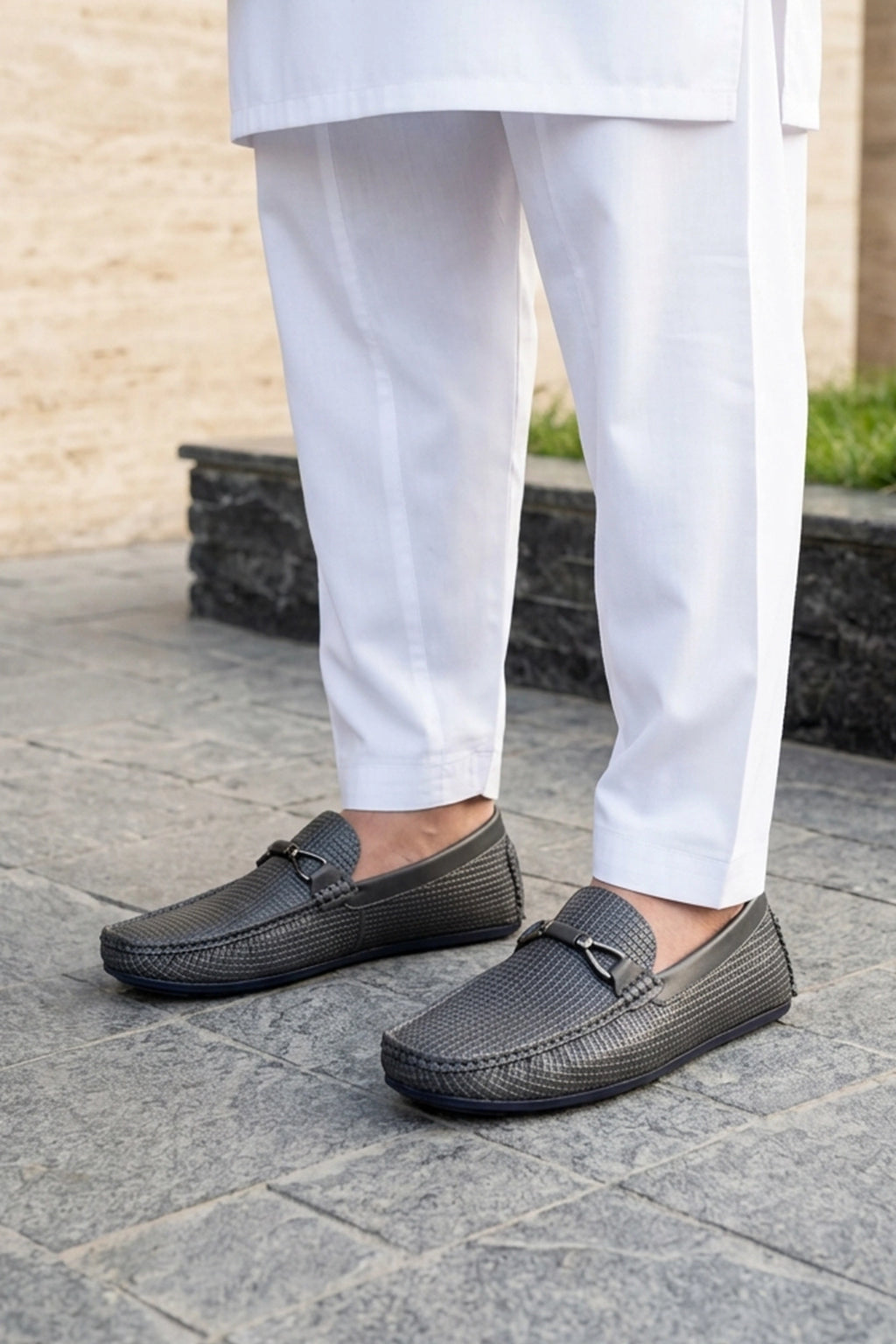 Auden Gray Textured Loafers 0130868