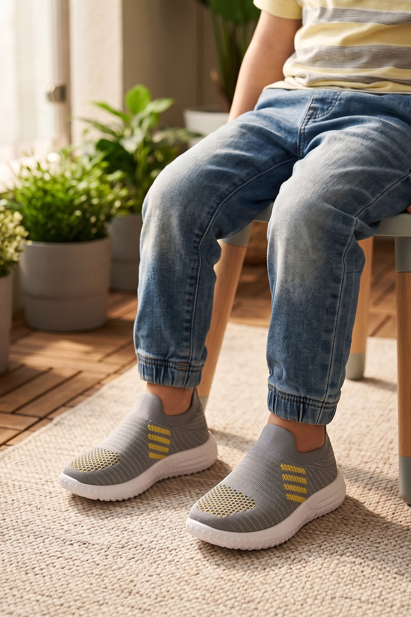 Sneaker Shoes Gray 0640106