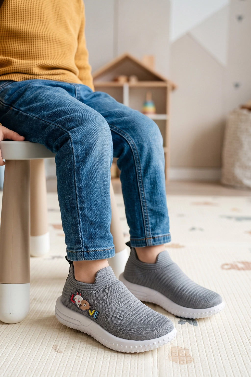 Sneaker Shoes Gray 0640107