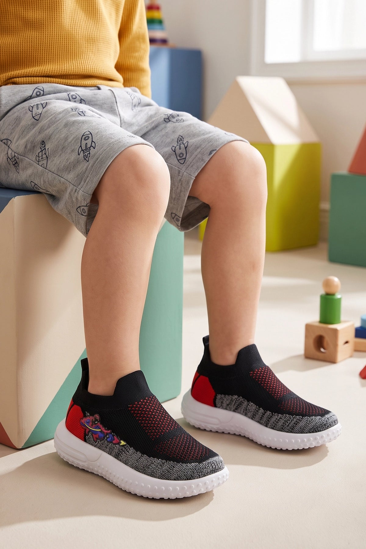 Boy Sneaker Shoes Red 0640104